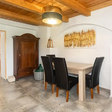 Casa vacanze My Nest - Charming Near Kanfanar